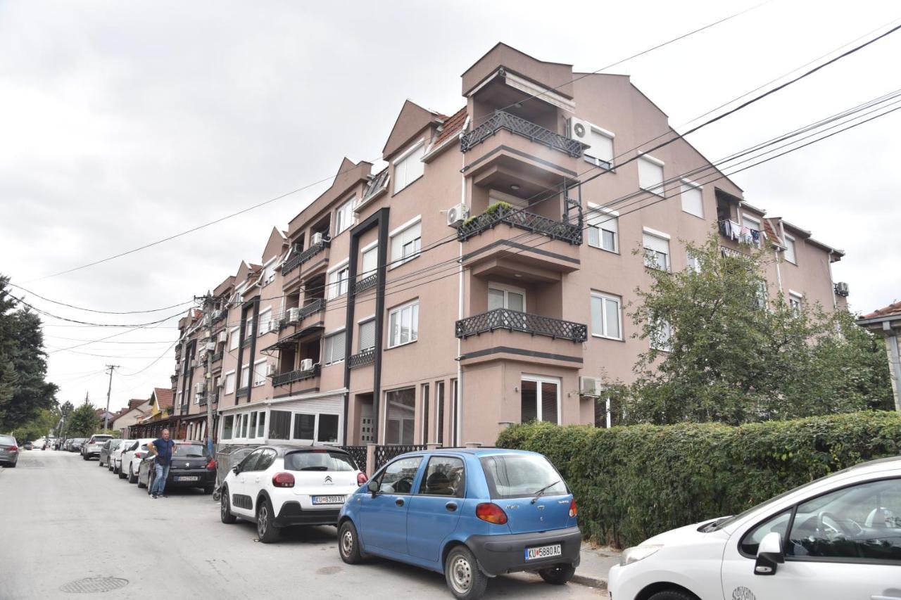 Sokolana Apartments Kumanovo Kültér fotó